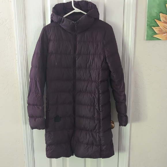 Uniqlo Maroon Jacket - Picture 1 of 5